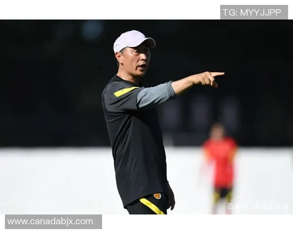 贾秀全：从球场传奇到教练之路的蜕变与挑战